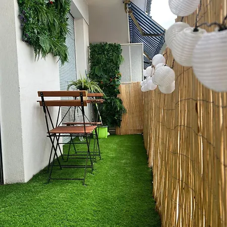 아파트 Appartement-centre -climatise-terrasse-parking 케인즈수르메르